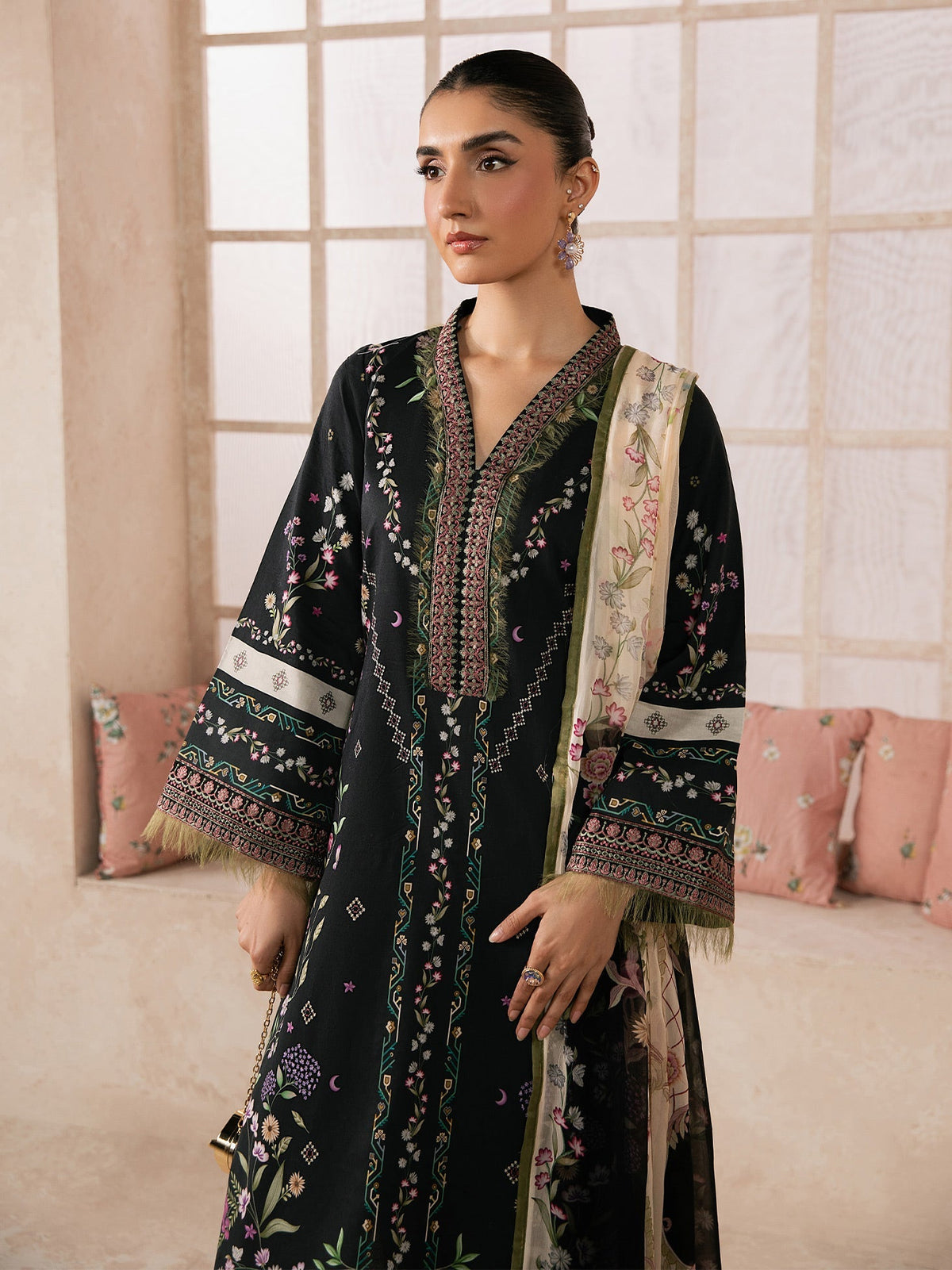 Gulaal | Syra Lawn 26 | Elina SKU D - 5, image 3
