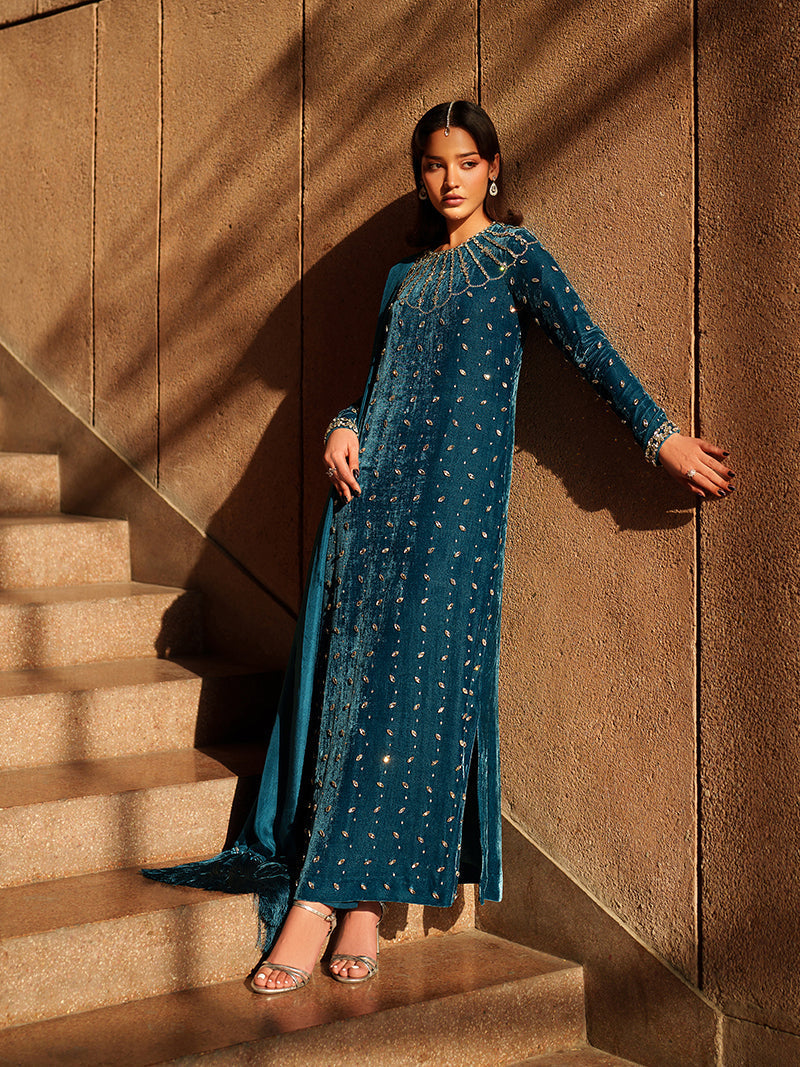 Caia | Luxury Velvet Edit 25 | Nora (Blue)-6