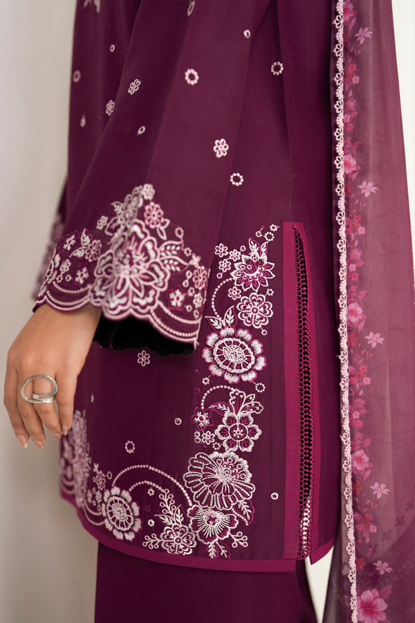 Farasha | Summer Weaves Embroidered Lawn | Rose Passion-4
