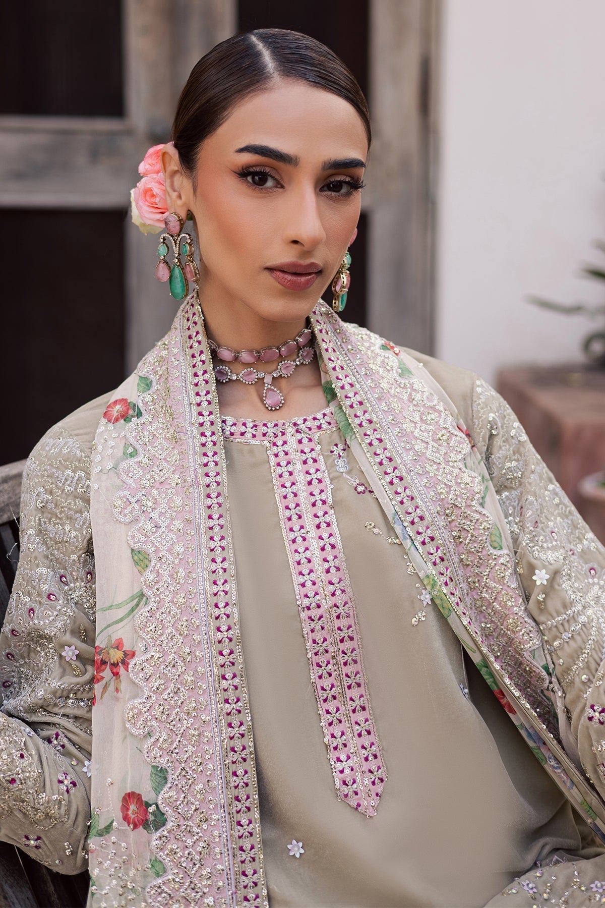 Nureh | Maya Velvet | NW-119-3