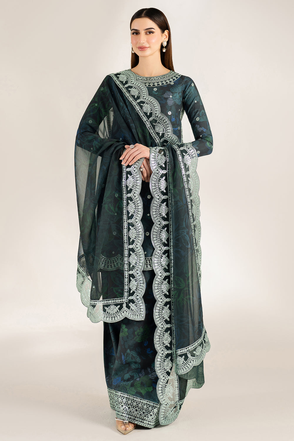 Farasha | Fiorella Formals | Alora Charm-5