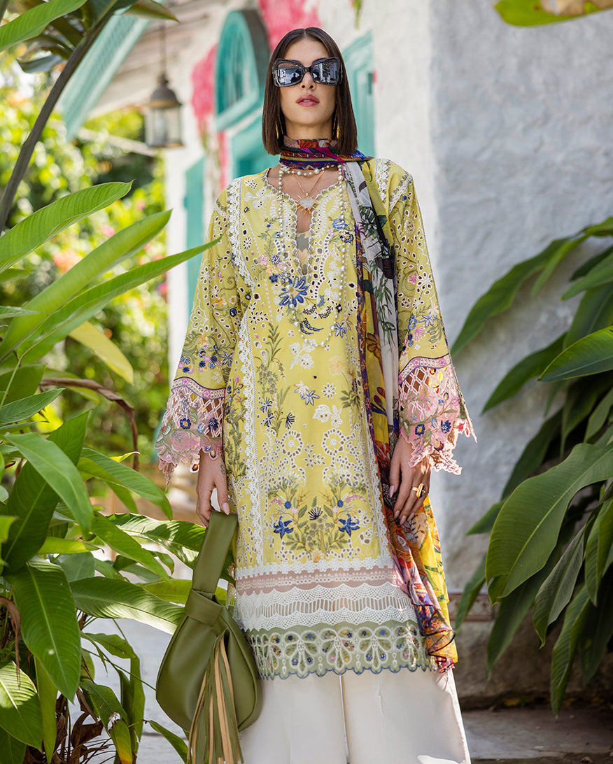 Esmel | Mon Tresor Luxe Lawn 26 | Belle Ame, image 2