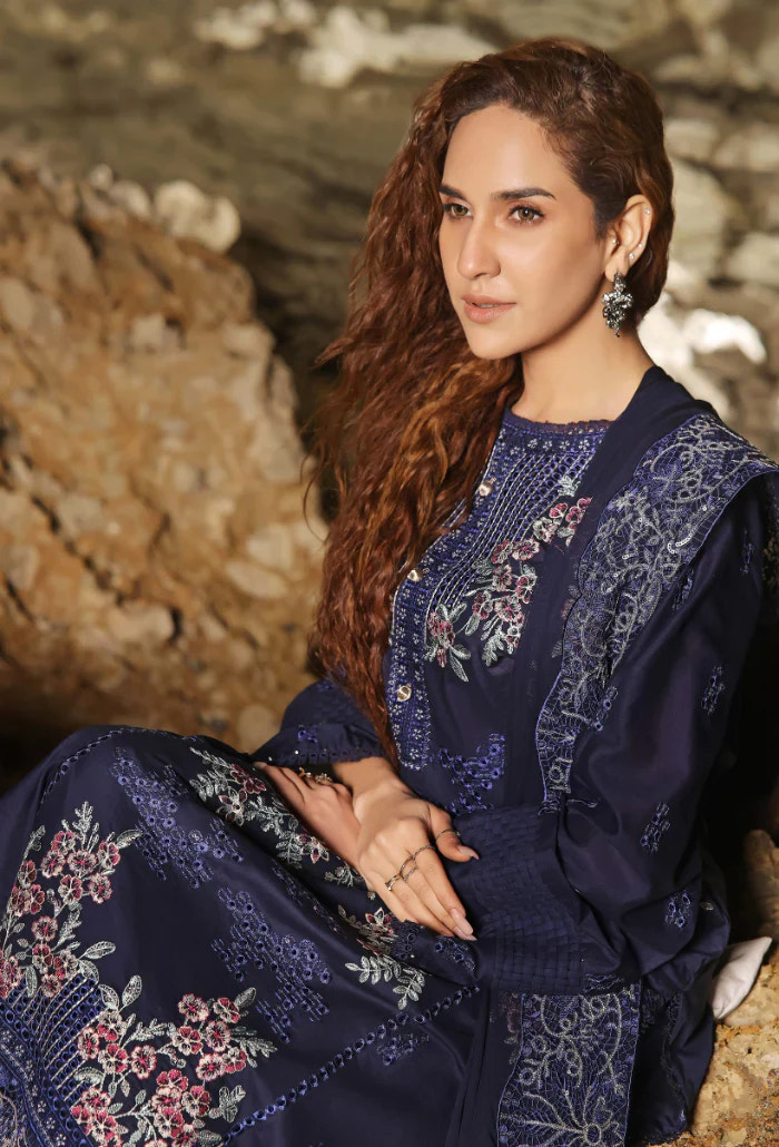 Humdum | Afsoon Lawn 24 | D08 -  HumDum Luxury - Original Designer Dress - House of Maryam