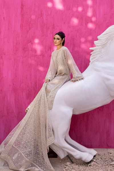 Emaan Adeel I The Empress Wedding Formals I LUMESSE -  Emaan Adeel Ladies Clothes - Original Designer Dress - House of Maryam