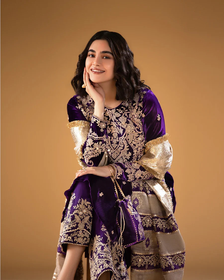 Faiza Saqlain | Luxury Formals | Madno, image 2