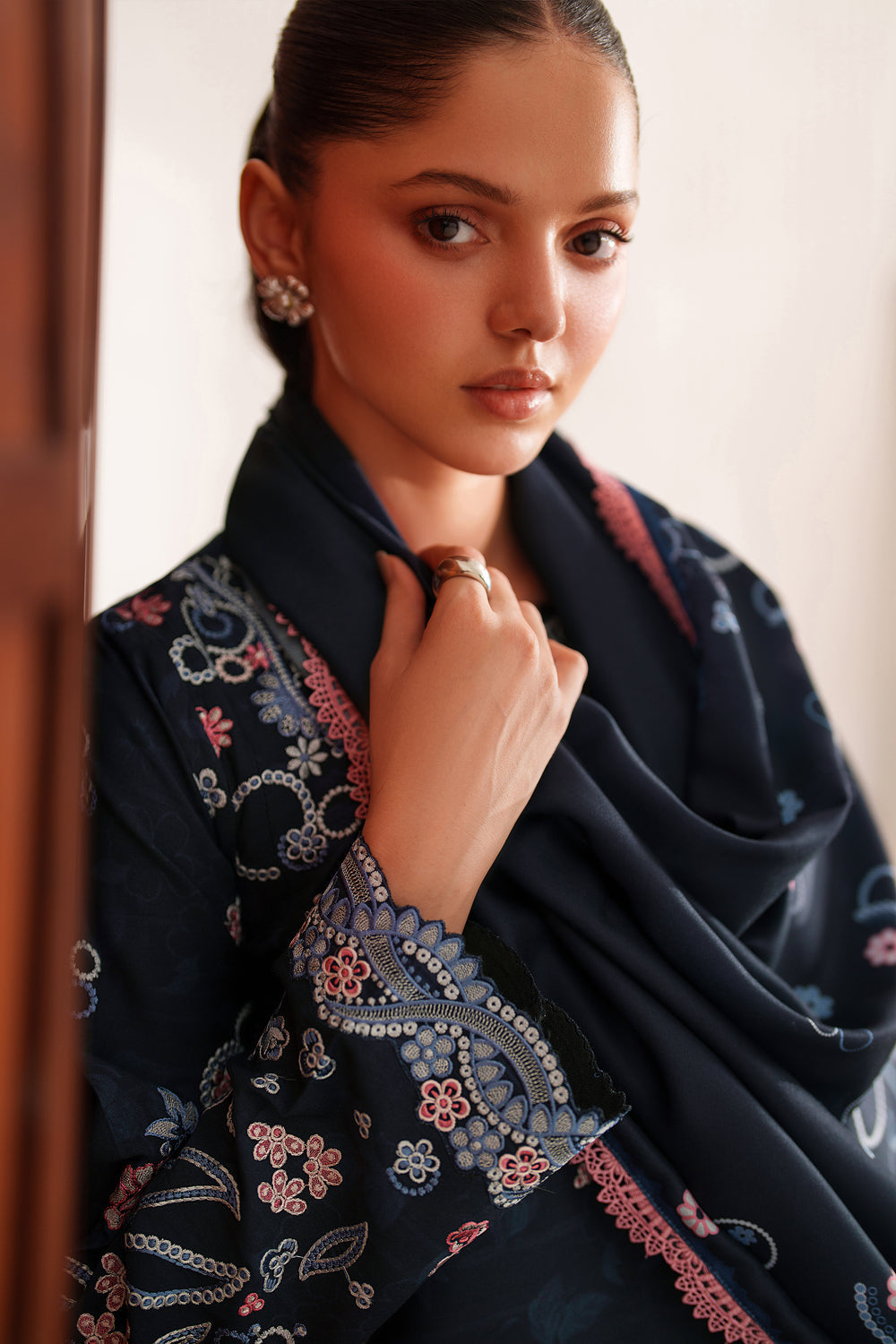 Farasha | Meline Premium Viscose 25 | Night Oak-7
