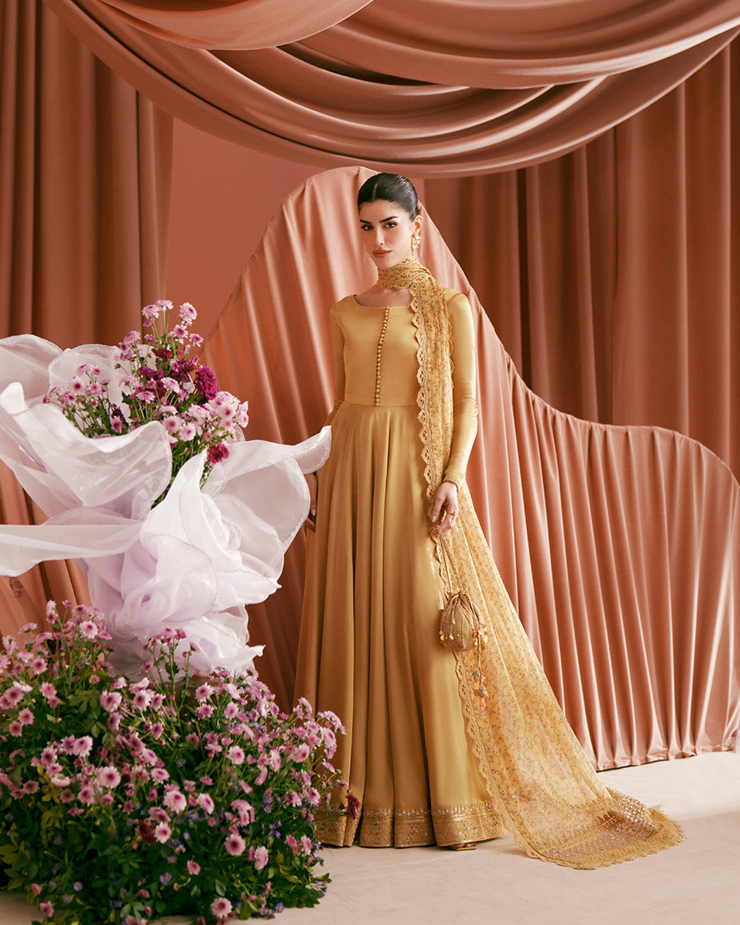 Faiza Saqlain | Roim Pret | Alaa, image 4