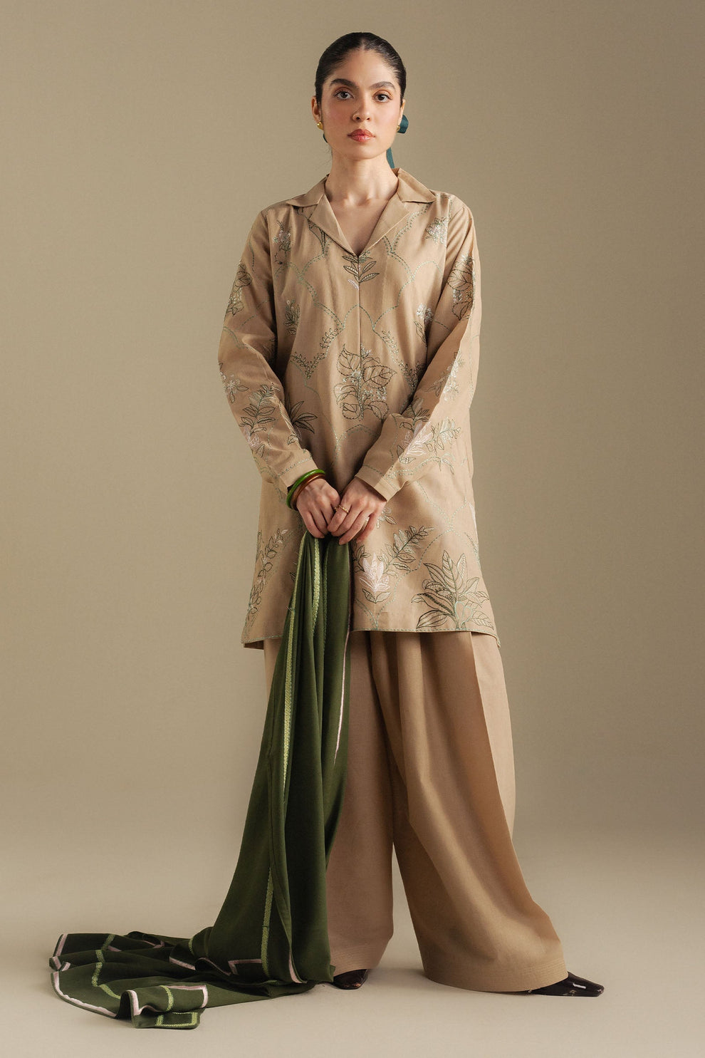 Zara Shahjahan | Coco Winter 25 | Amber-1A-4