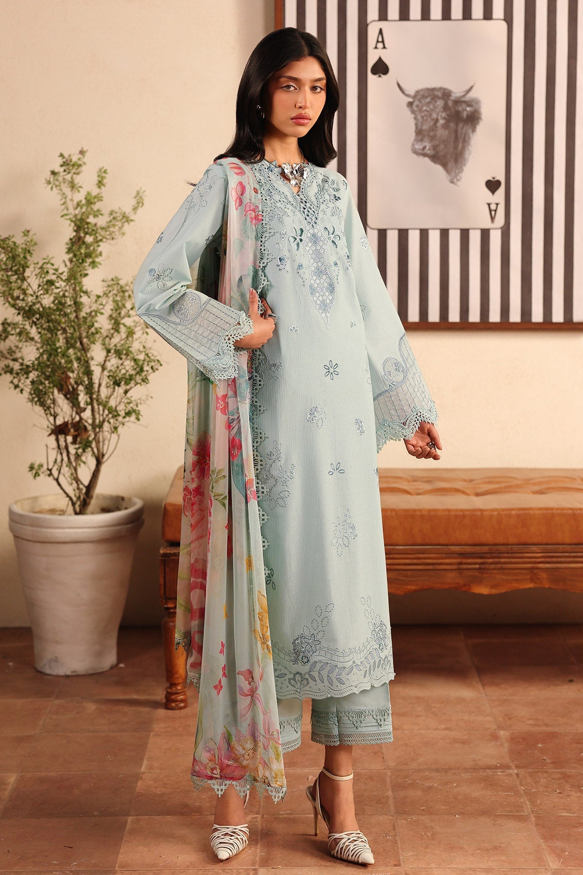Nureh | Raha Lawn | NE-250, image 2