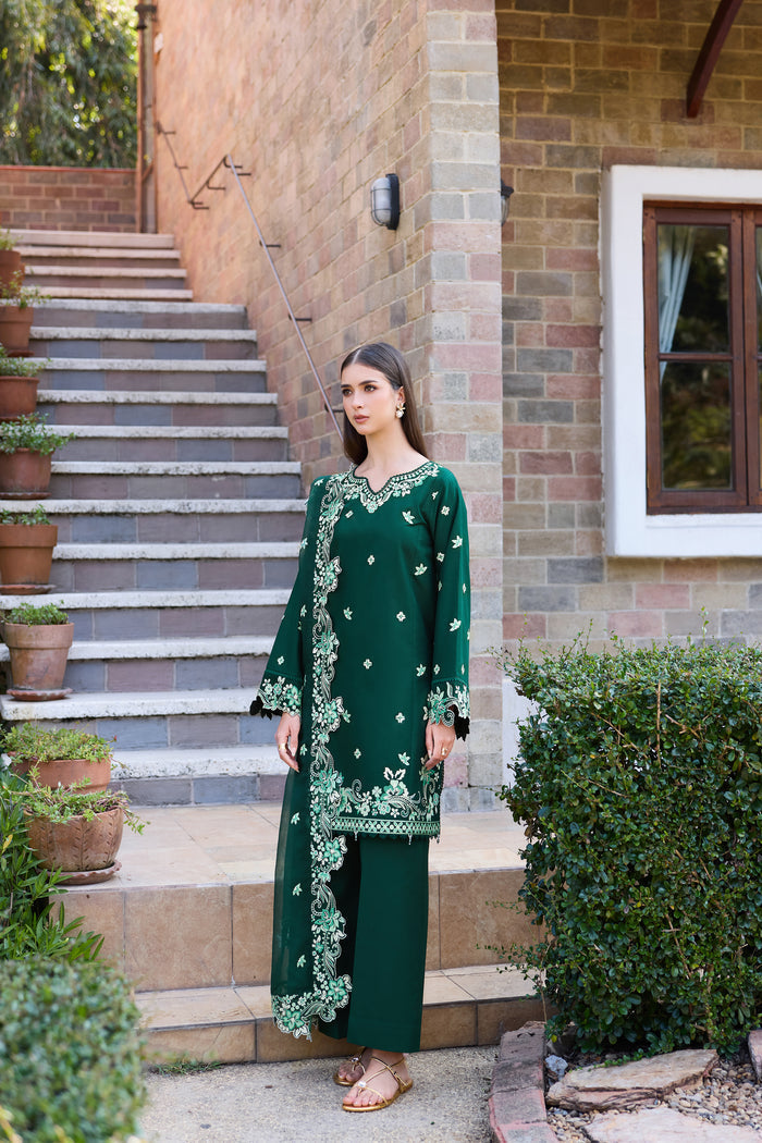 Farasha | Sorine Summer 26 | Green Elegance-5