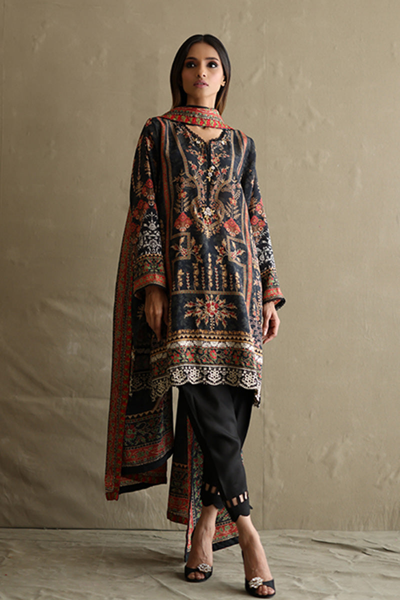 Mina Hasan | Signature Pret | Baroque In Black-4