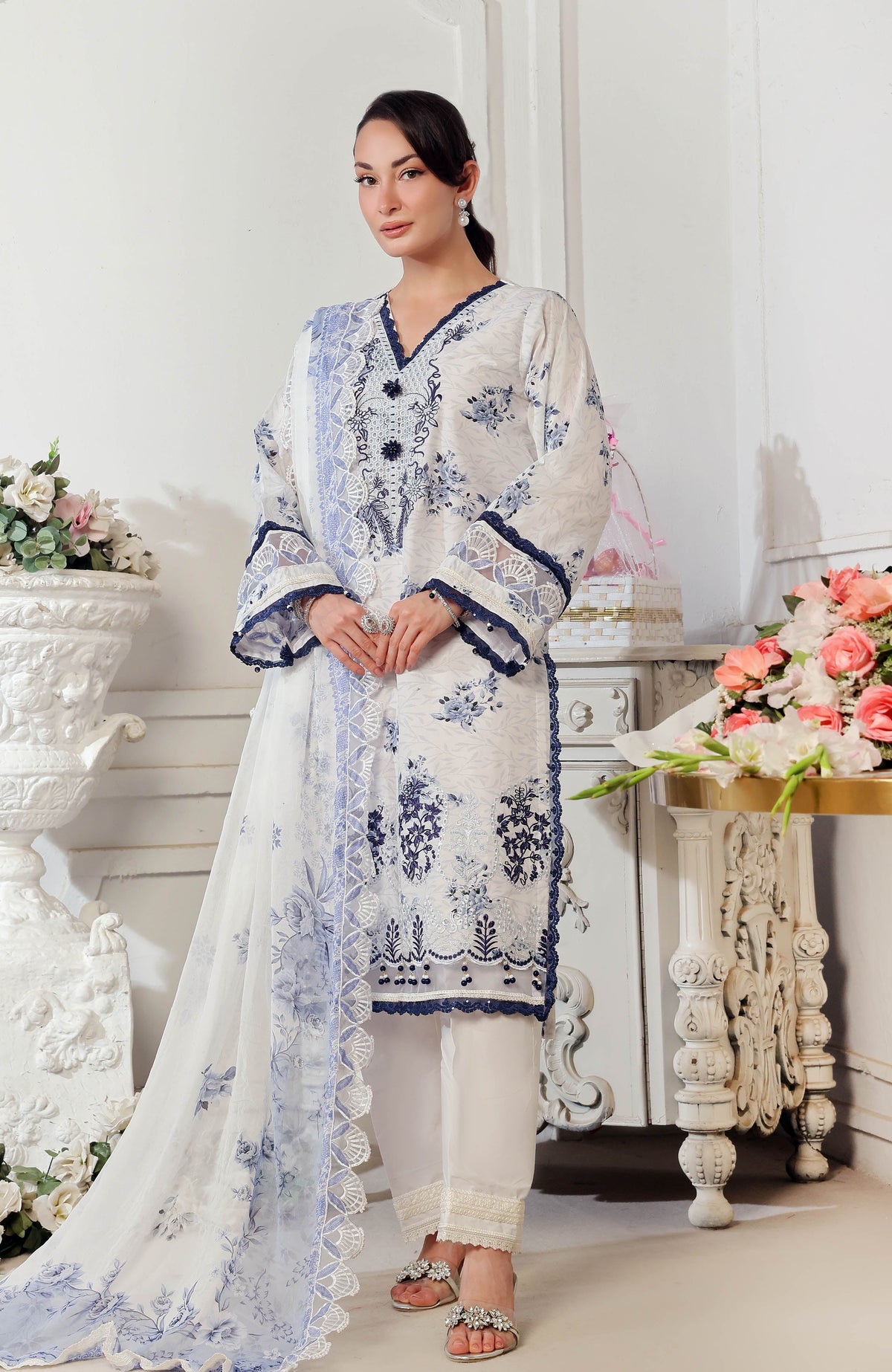 Al Zohaib | Applique Kari Cutwork Edit 25 | ACE-25-04 -  Alzohaib Ladies Clothes - Original Designer Dress - House of Maryam