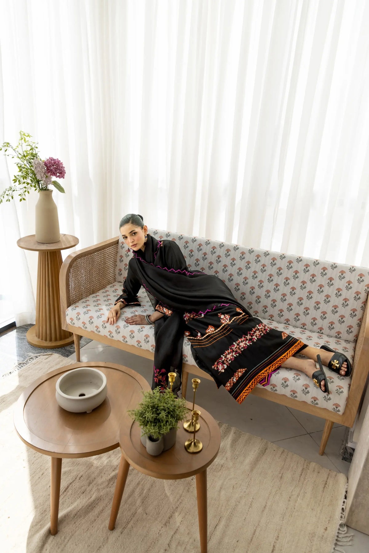Wahaj M Khan | Sanam Luxe | Noir Sanam Kaftan, image 7
