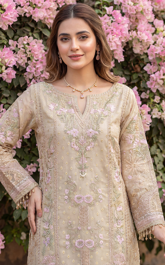 Threads and Motifs | Eid Edit 26 | 10410, image 3