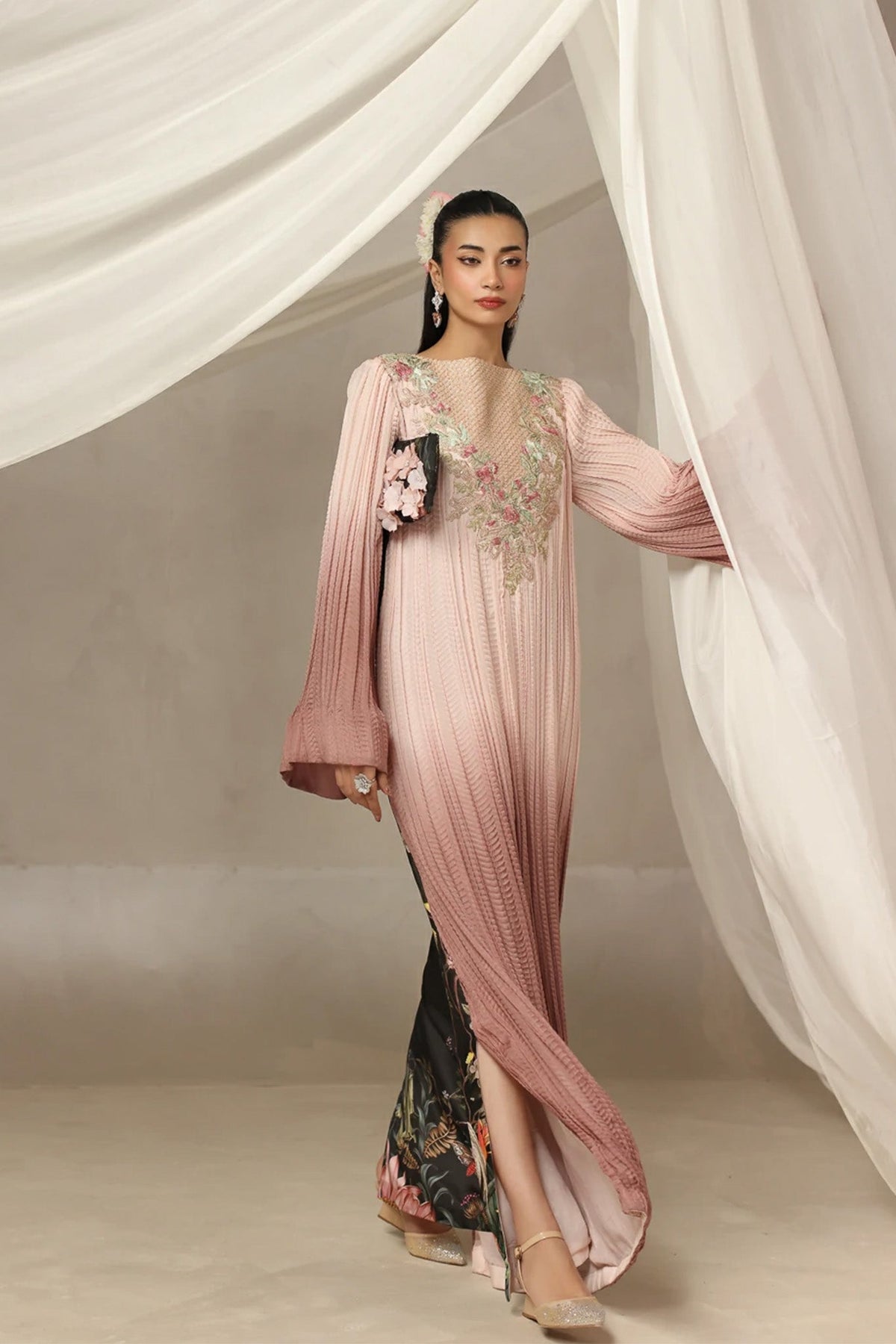 Musferah Saad | Into Twilight | Seraphine, image 5