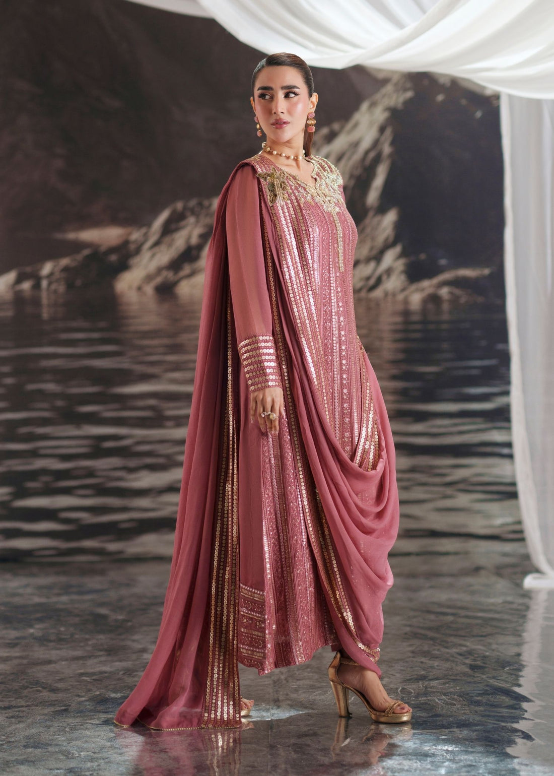 Mehak Yaqoob | Enchante Luxe Edit | Cyra-4