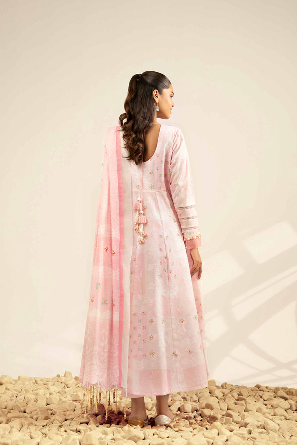 Nishat | Winter 25 | 42502116, image 2