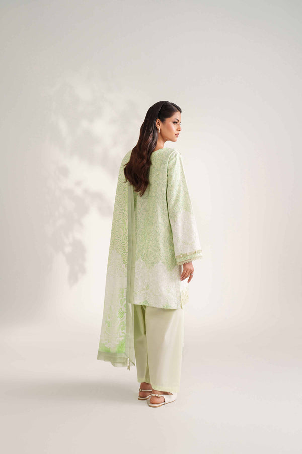 Nishat | Winter 25 |42502123