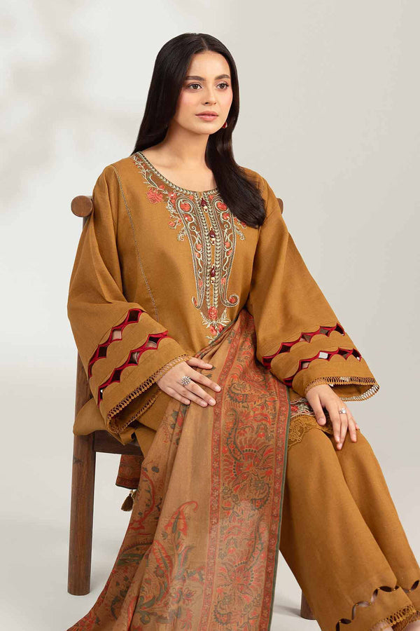 Nishat | Winter 25 | 1493962113-5