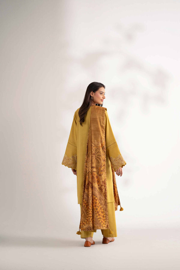 Nishat | Winter 25 | 42502601