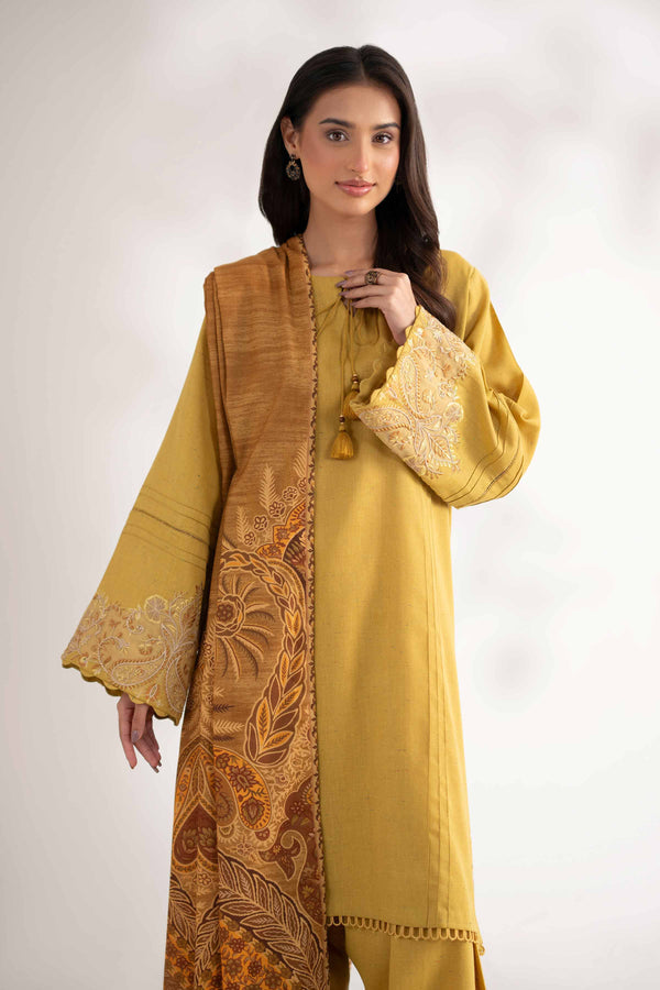 Nishat | Winter 25 | 42502601, image 3