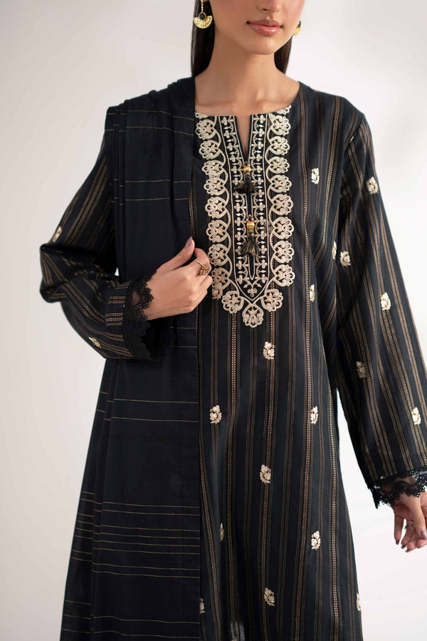 Nishat | Winter 25 | 42502604-3