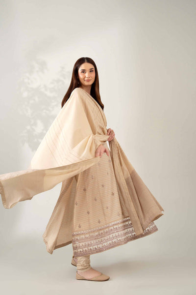 Nishat | Winter 25 | 42502606