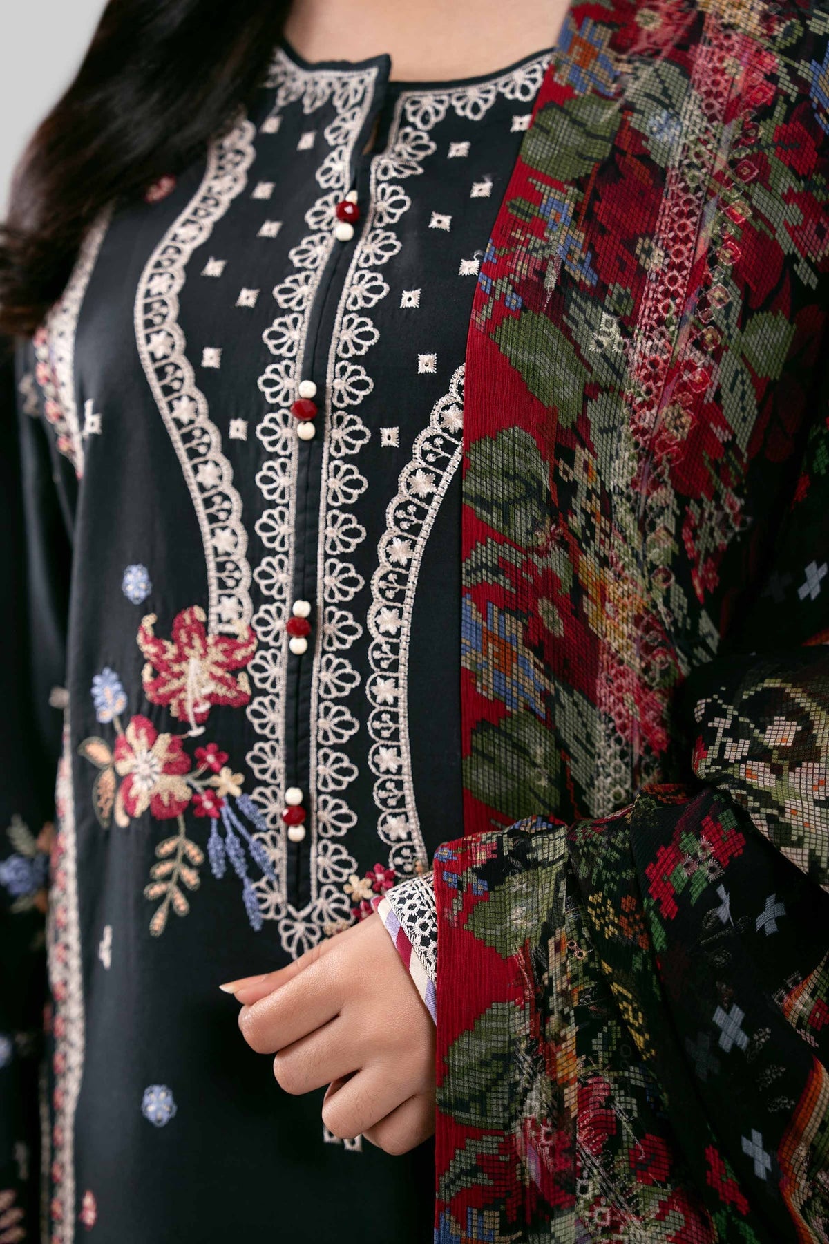 Nishat | Eid Lawn | 42601289-3