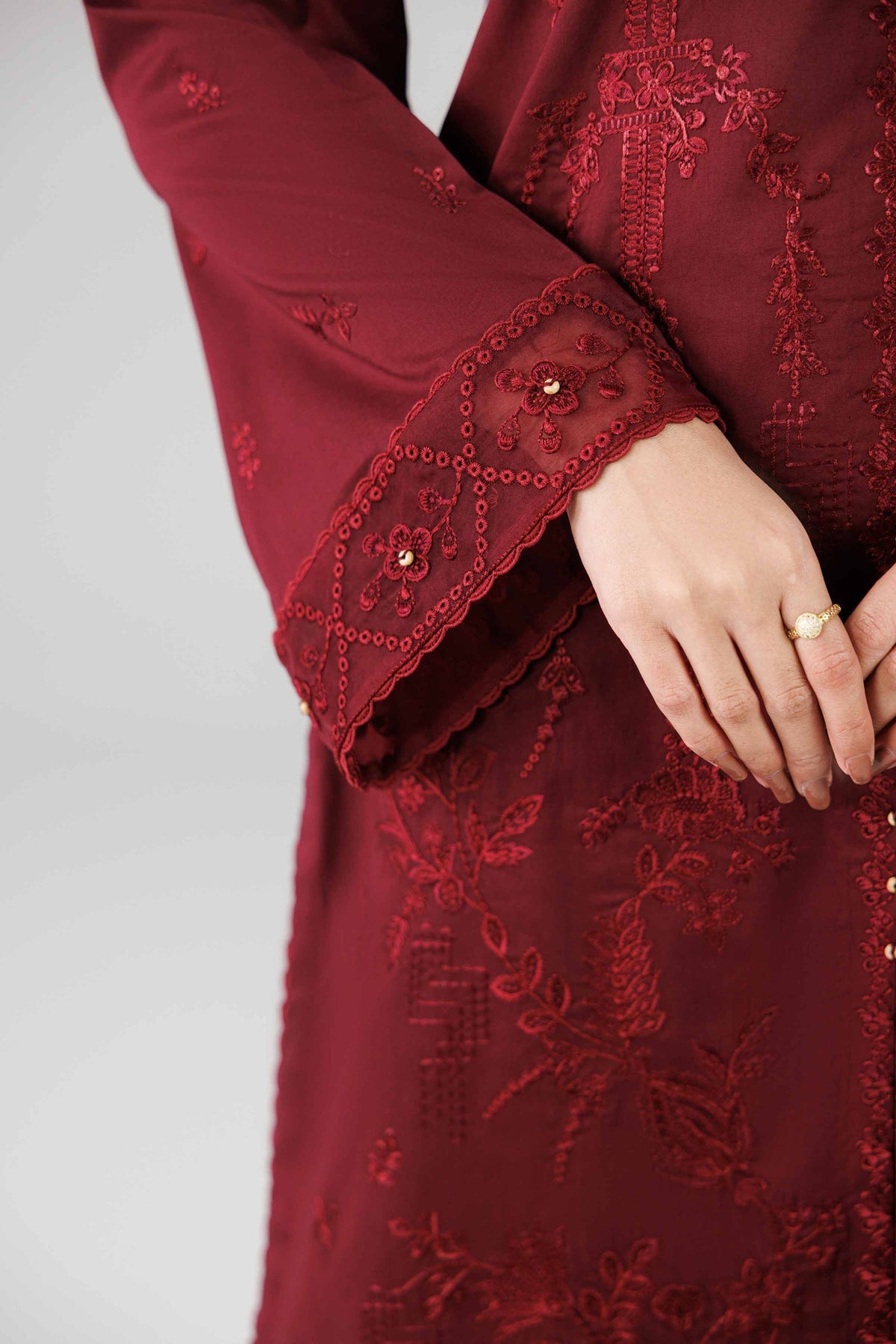 Nishat | Eid Lawn | 42601825, image 4