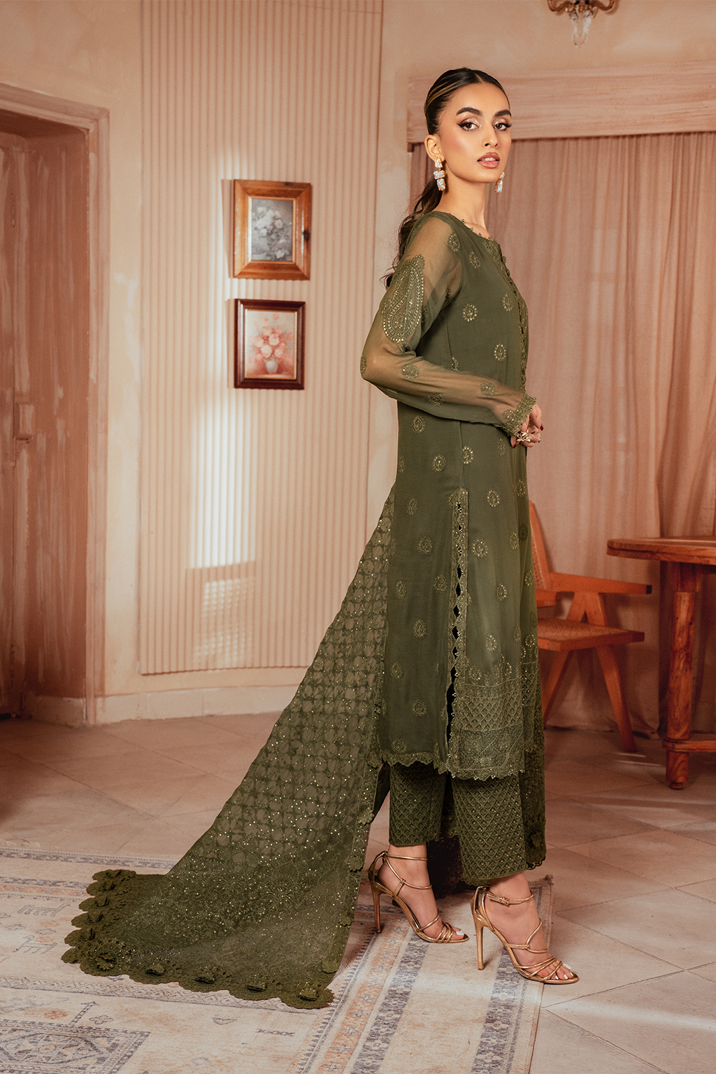 Iznik | Chiffon Kari | ICK-05 Embroidered Chiffon