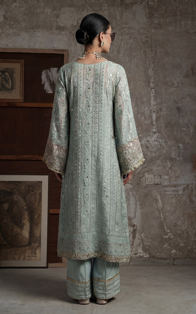 Threads and Motifs | Formal Outfits | 10575-2