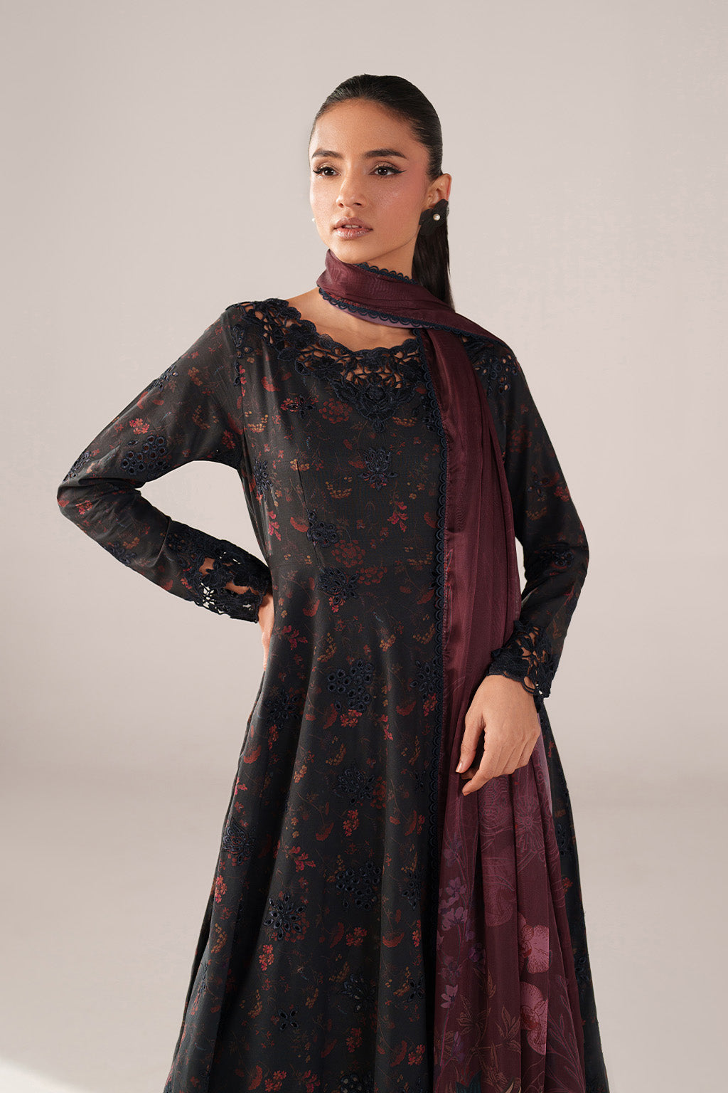 Iznik | Spring/Summer Lawn 26 | SS-09, image 4