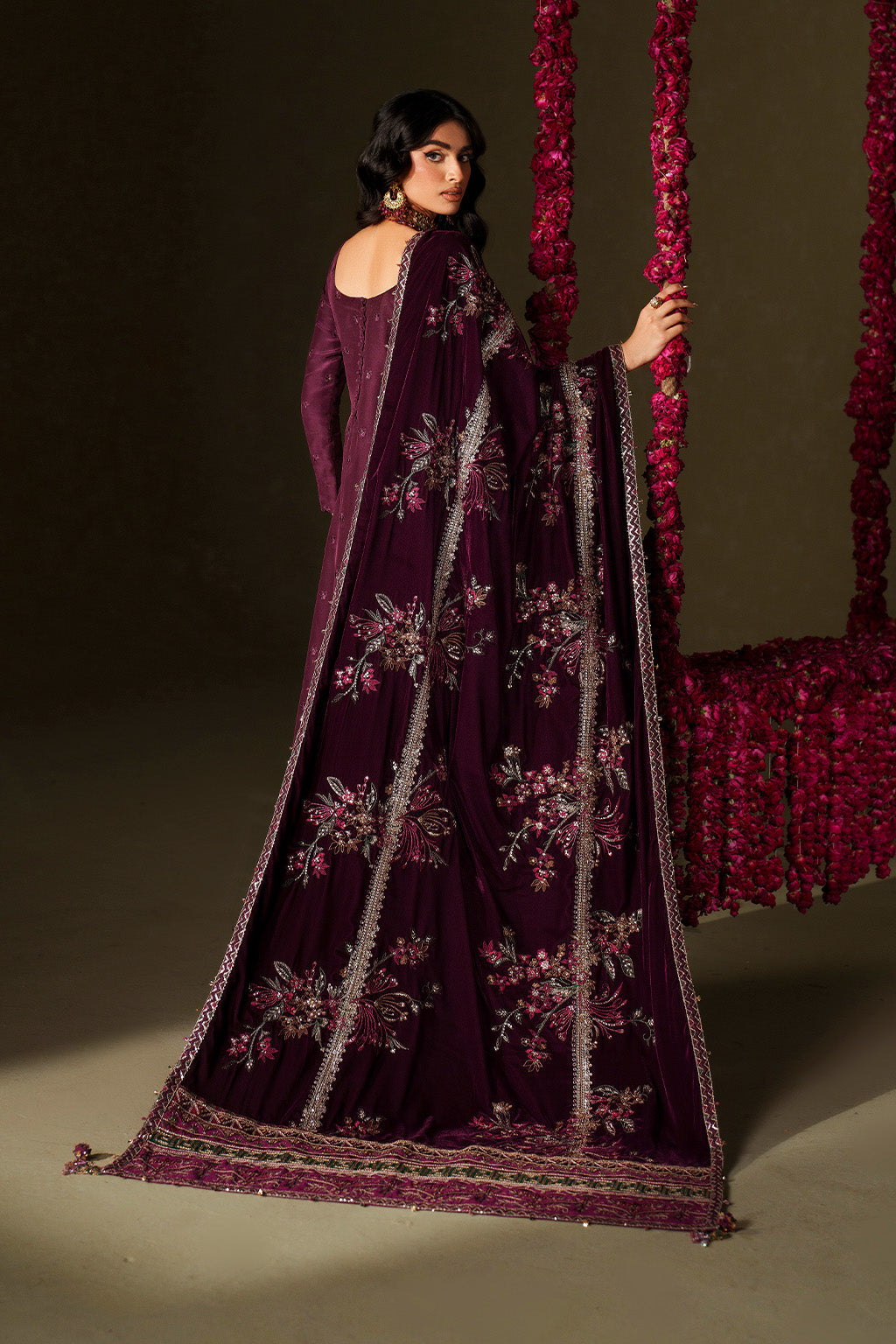 Iznik | Velvet 25 | IV-68 Embroidered Velvet, image 2