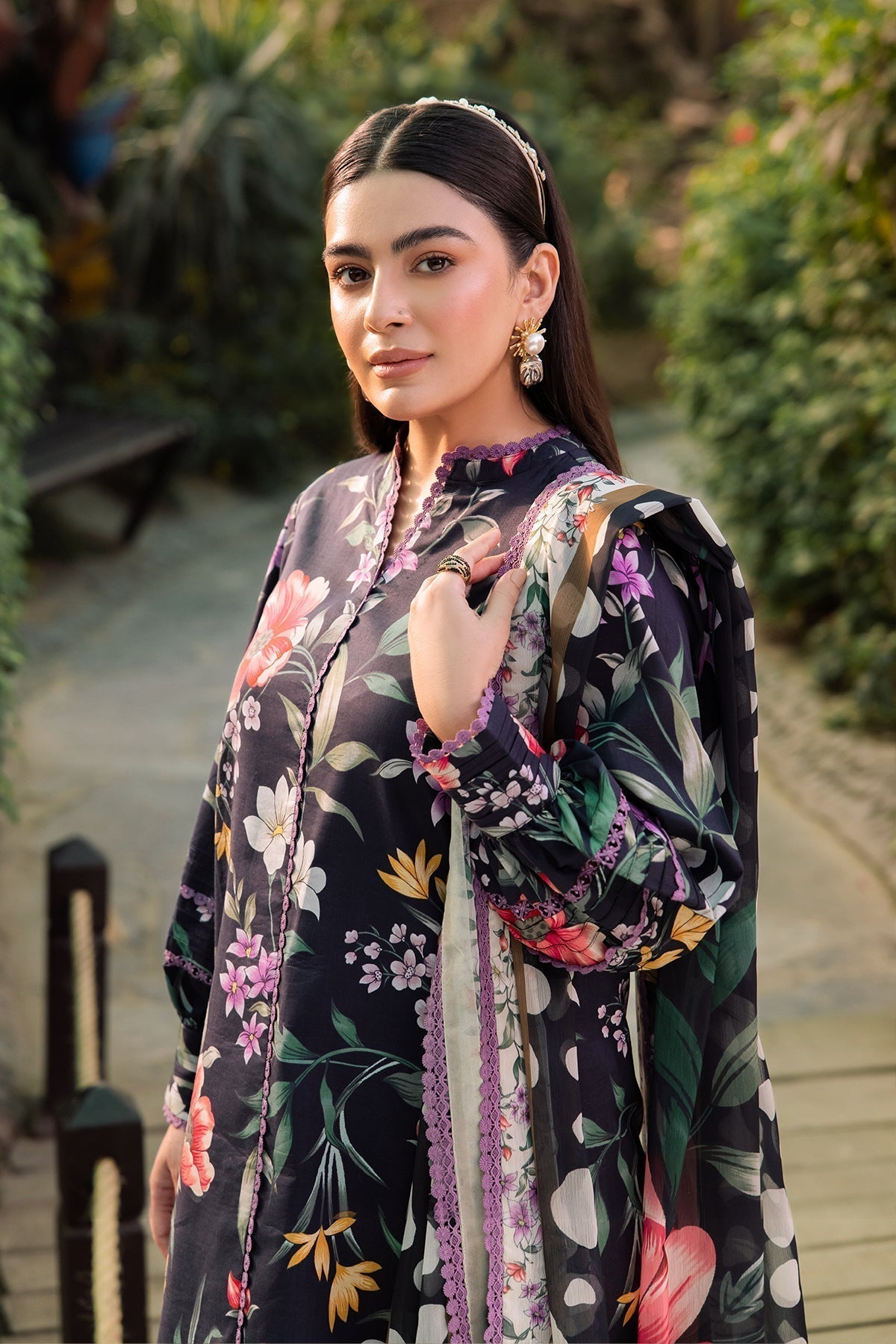 Alizeh | Sheen Lawn Prints 24 | VIOLA