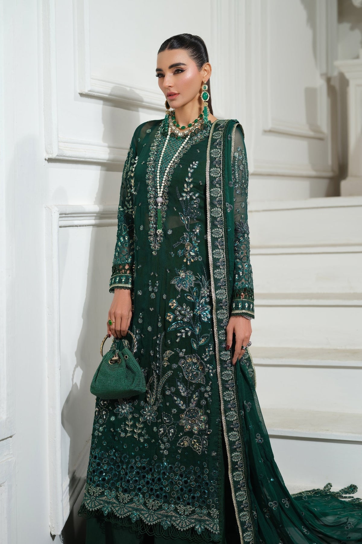 Maryam Hussain | Meer Embroidered Chiffon | Juhi Meer-06, image 4