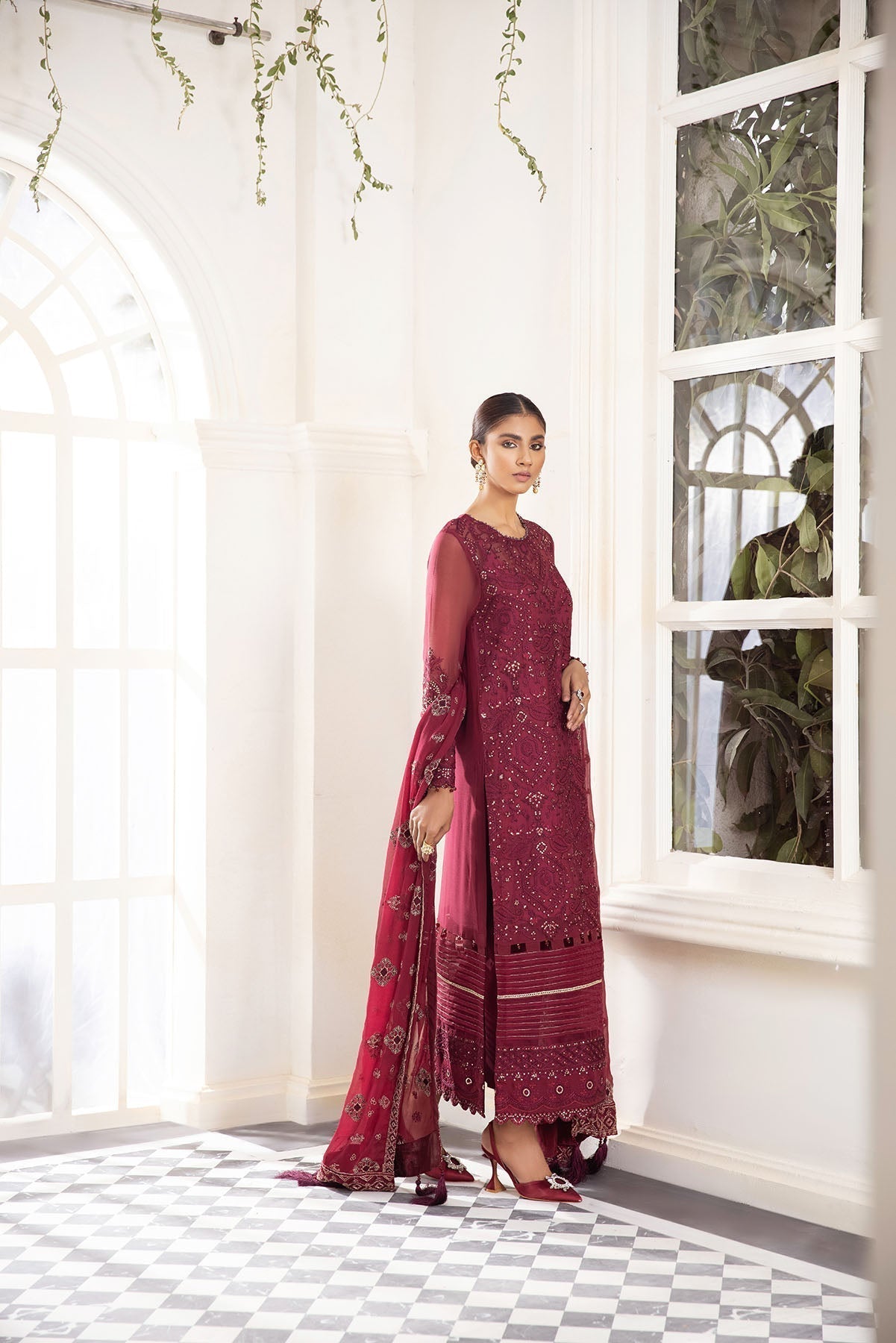 Xenia Formals | Raahi Luxury Formals | FLORENCE