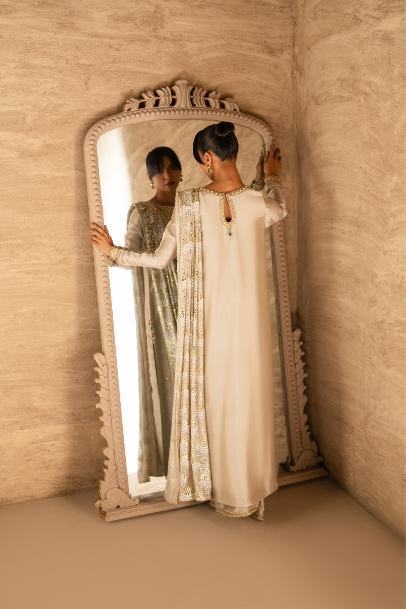 Sana Abbas | Zalea Formals | YASMINE-2
