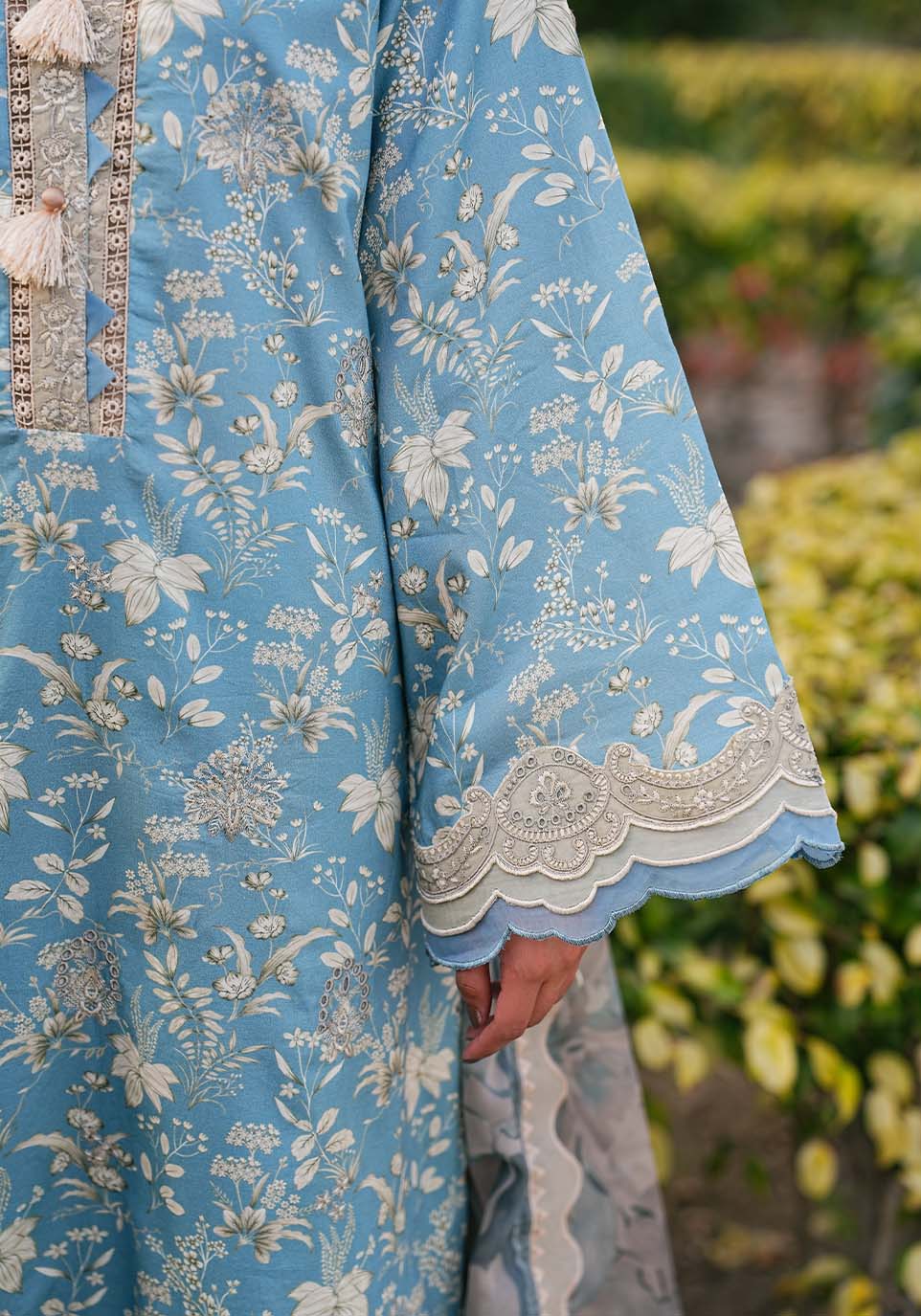 Zarqash | Luxe Lawn 26 | ZQL008, image 5