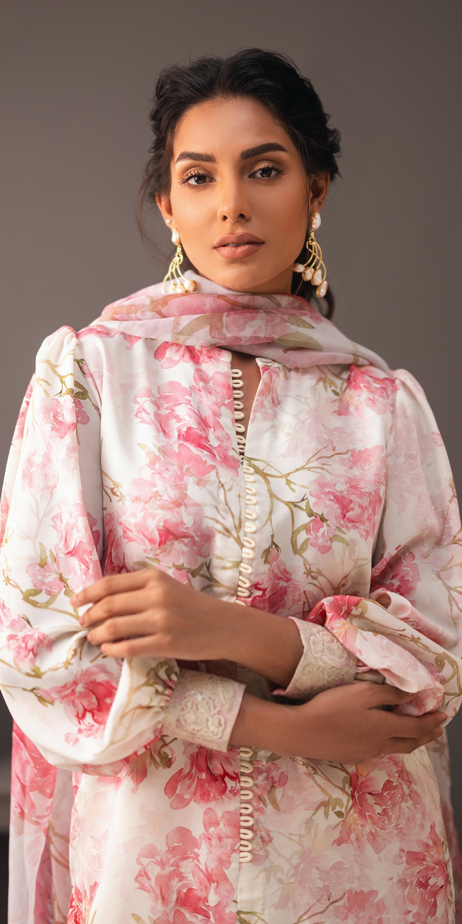 Erum Khan | Beyond Basic | BOLD BOUQUET by Designer Erum Khan - House of Maryam - Pakistani Designer Ethnic Wear in {{ shop.shopifyCountryName }}