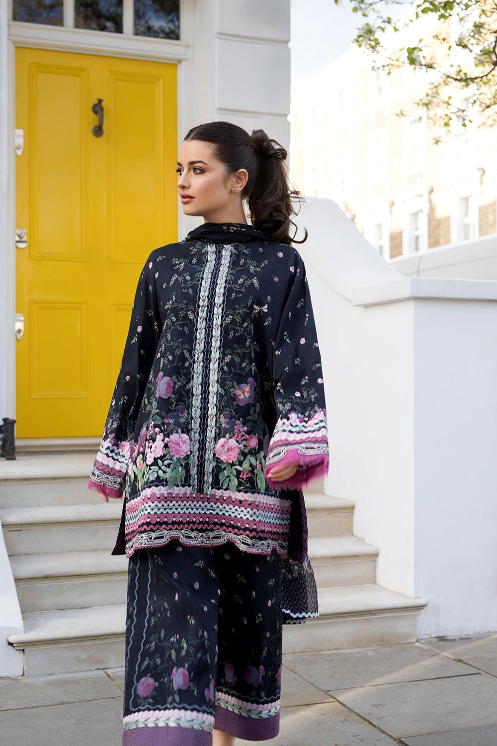 Sobia Nazir | Prints 26 | 4B, image 4