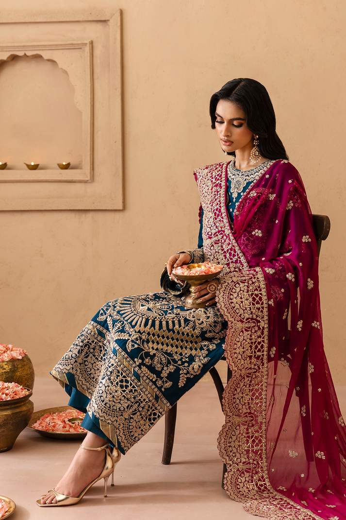 Emaan Adeel | Sheherzadi Formals 25 | KAVYA-6