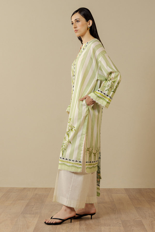 Zara Shahjahan | Coco Prints 26 | Nerine-1A, image 4