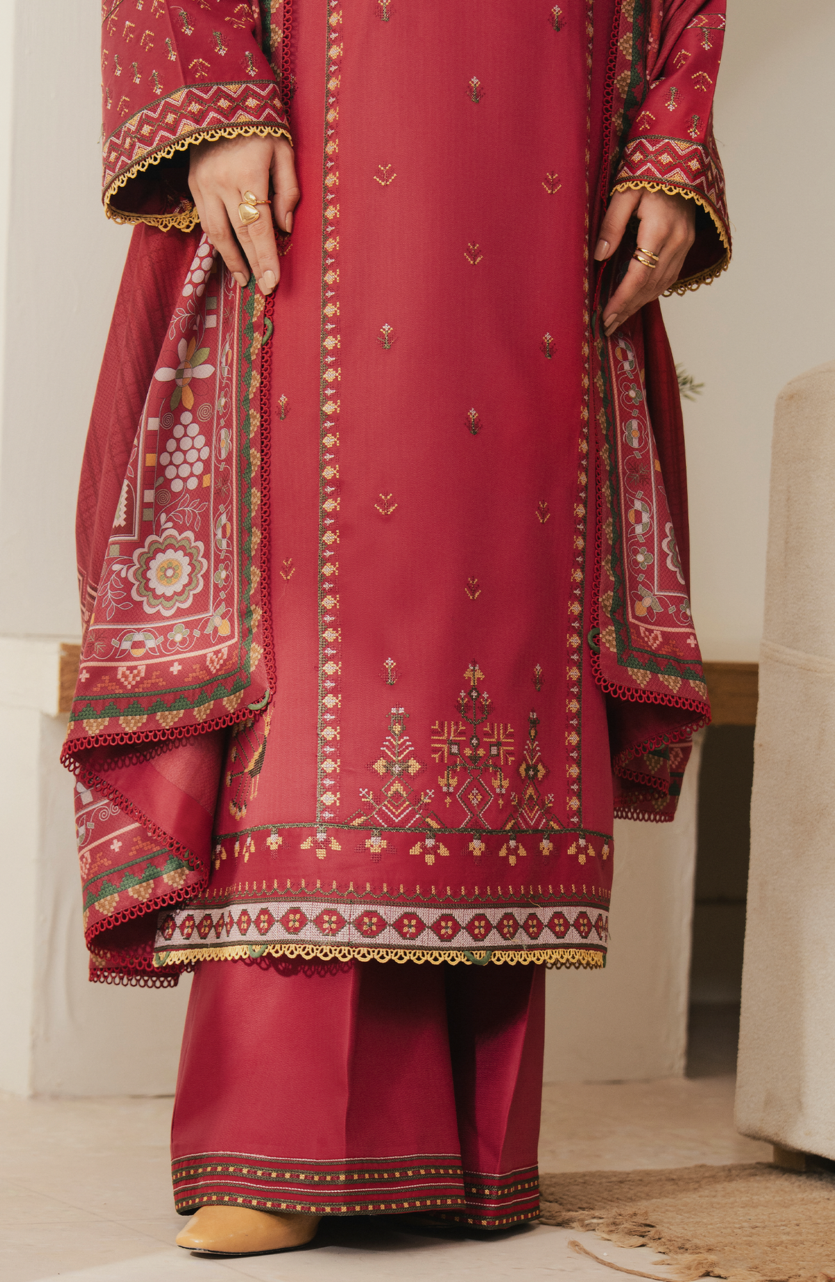 Seran | Winter Embroidered 25 | Cerisse-4