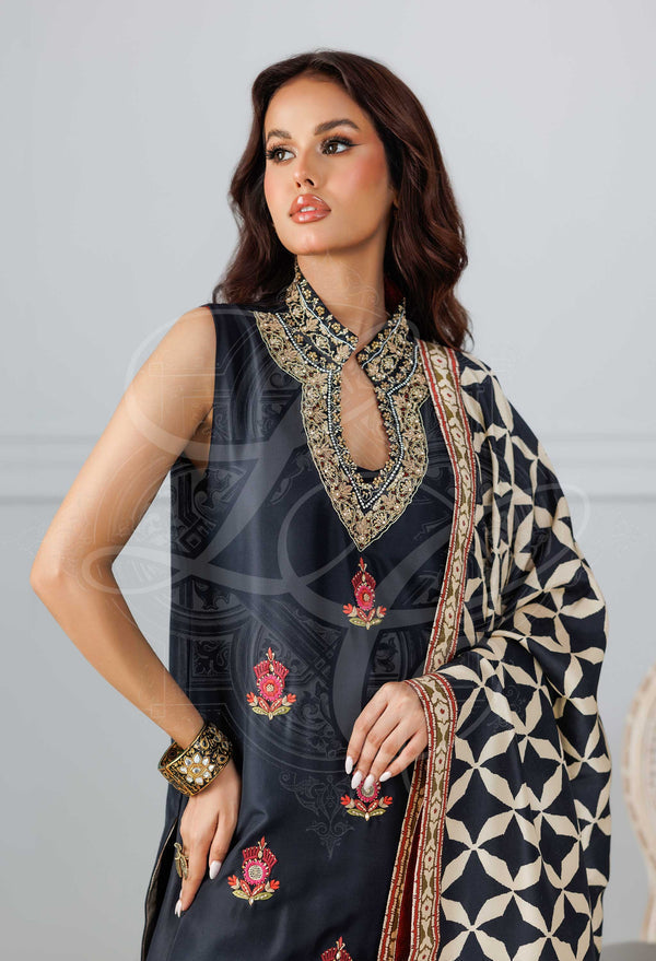 Layla Chatoor | Luxury Pret | Miray, image 3