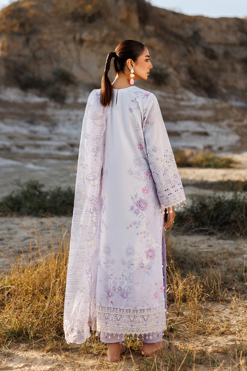 Emaan adeel | Sunlit Groove Luxury Lawn 26 | SUNLIT SWAY-2