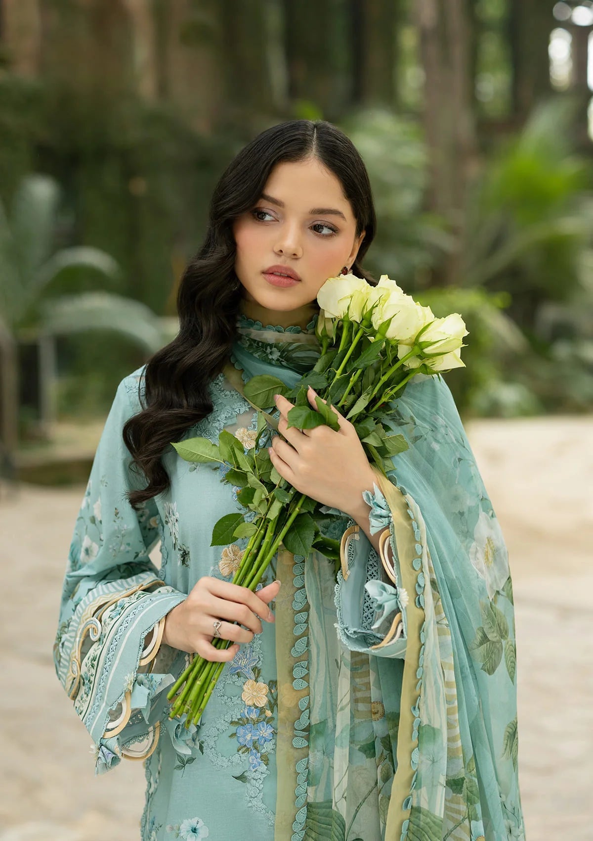 Elaf Premium | Signature Embroidered Lawn with Chiffon Collection 26 | ESG-6B ZARIA-3