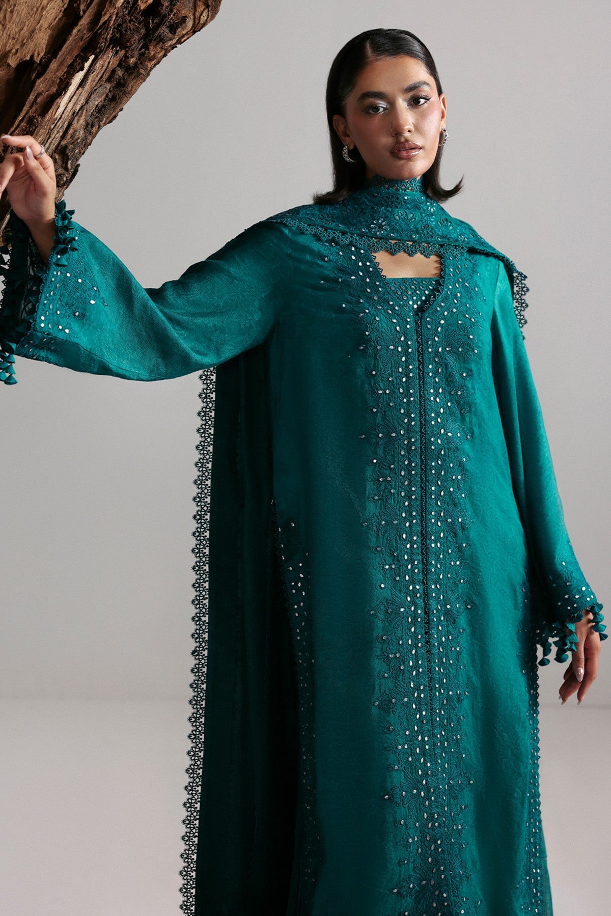Afrozeh | Slate Ready to Wear | Valentena, image 3
