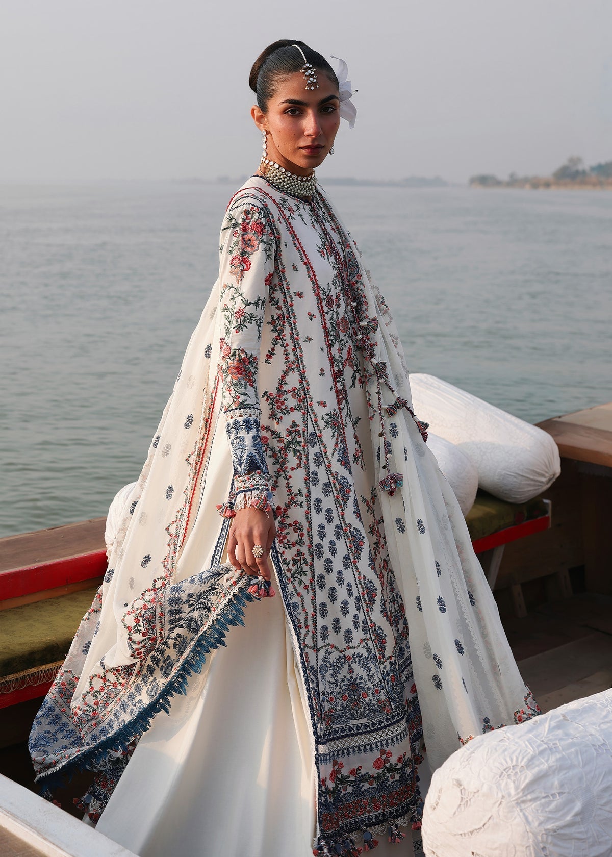 Hussain Rehar | Kalabagh Luxury Lawn 26 | Yuki, image 3