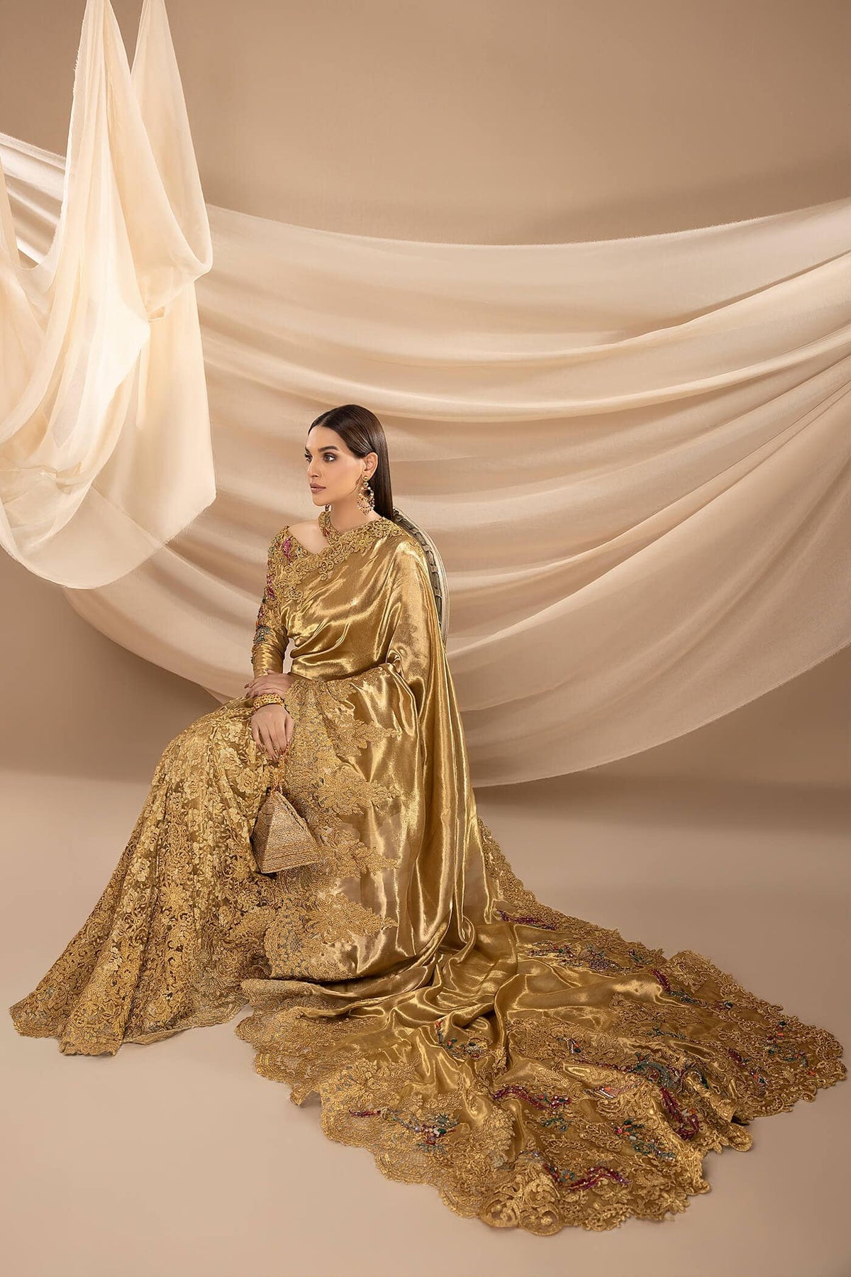 Nilofer Shahid | Shama e Mehfil | CHIRAGH E MEHFIL, image 4