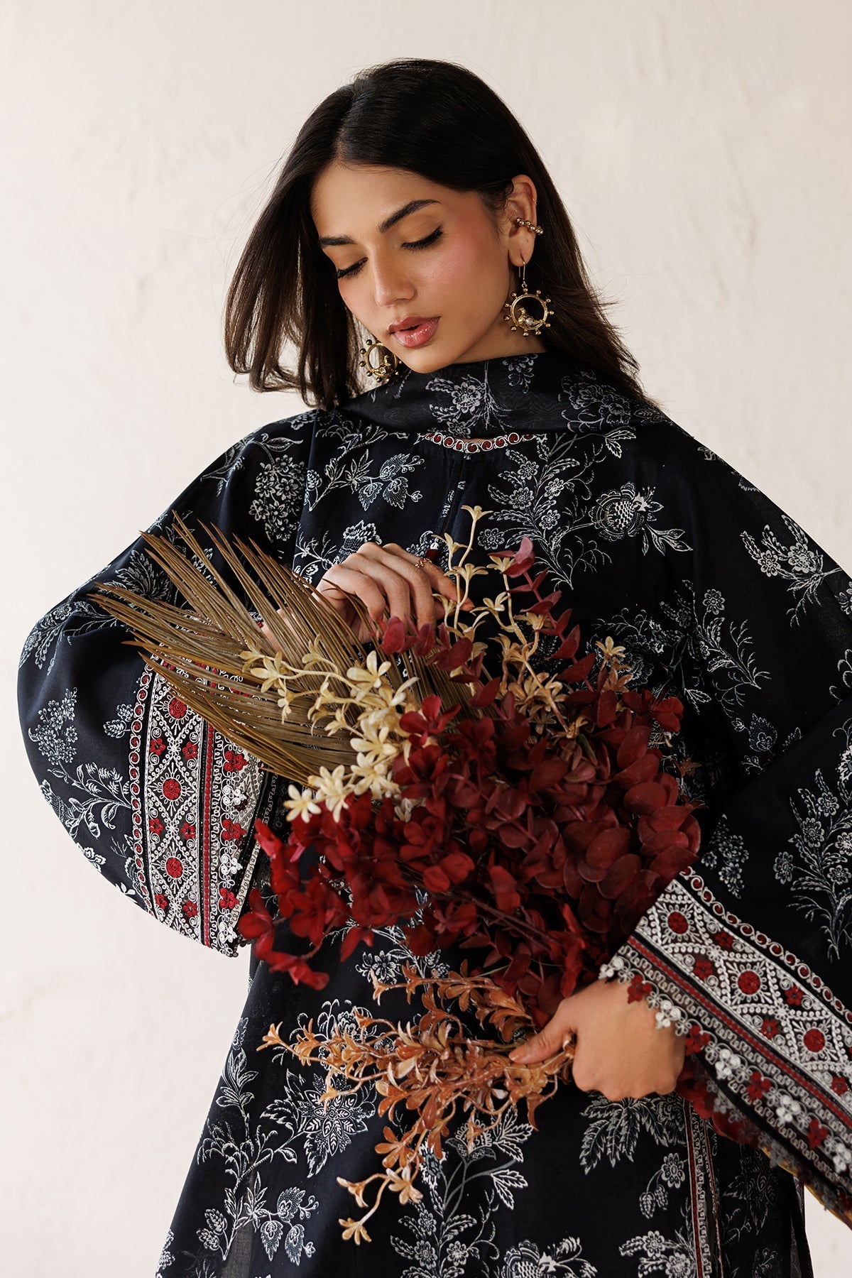 Baroque | Luxury Summer Pret | UF-4514, image 3